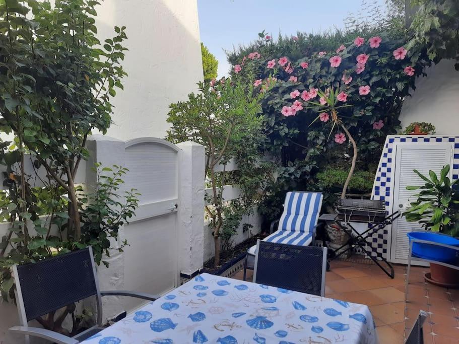 Amplio Apartamento En La Barrosa Novo Sancti Petri Kültér fotó
